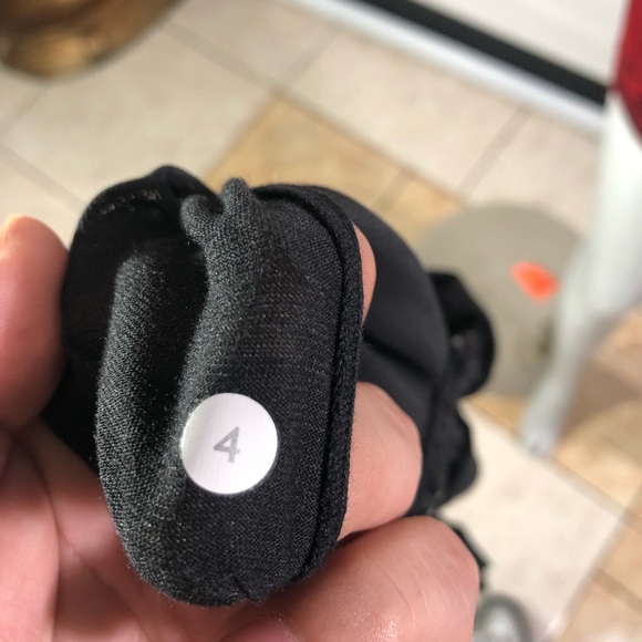 Lululemon athletica - Picture 6 of 6